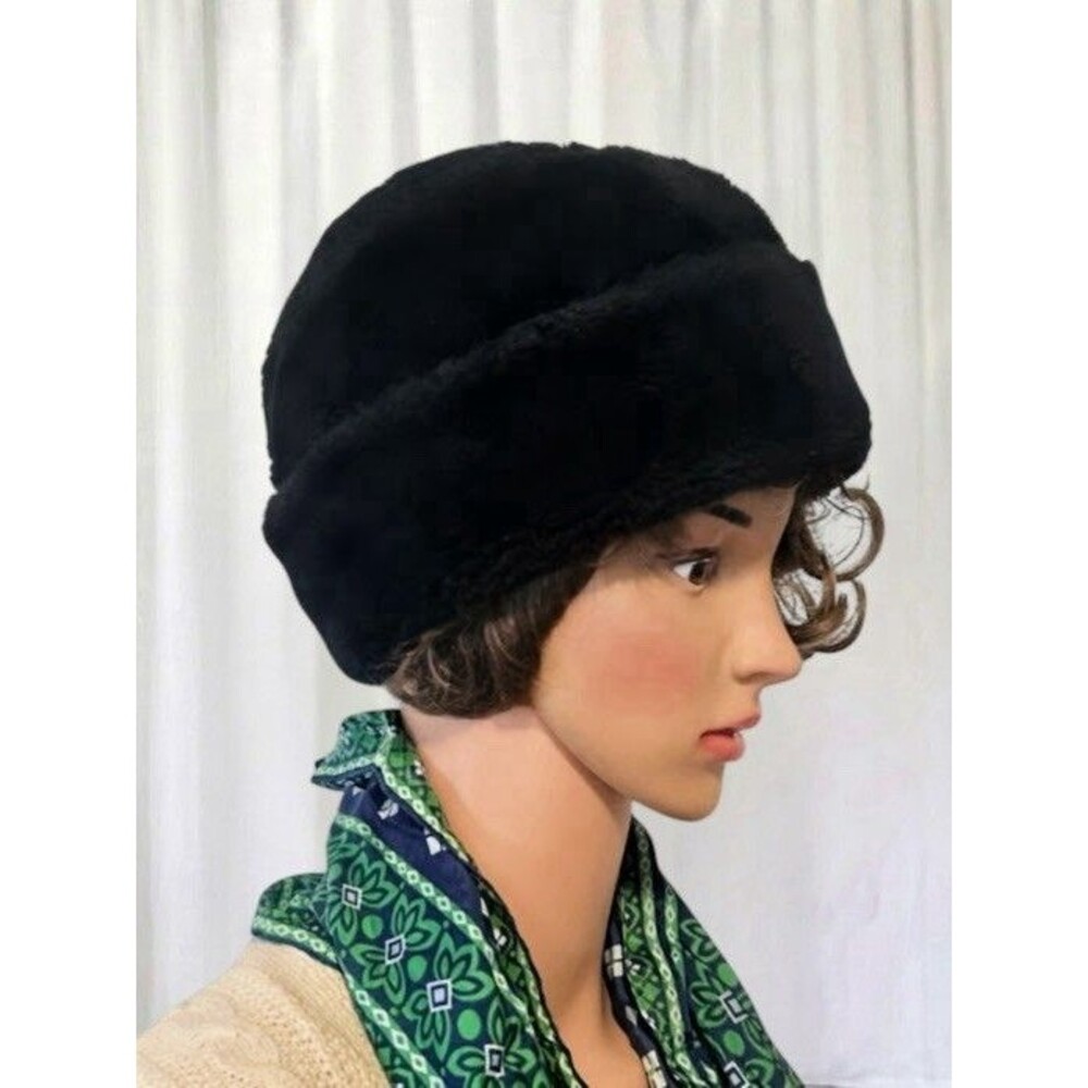 Vintage 1950s Faux Fur Hat Black Quilted Orange Lining 50s Glam Old Hollywood M